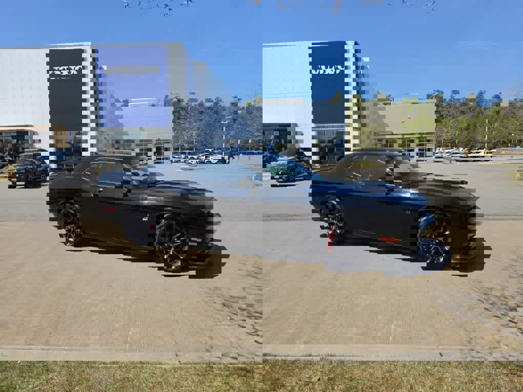 Used 2022 Dodge Challenger R/T Scat Pack w/ Plus Package image 2