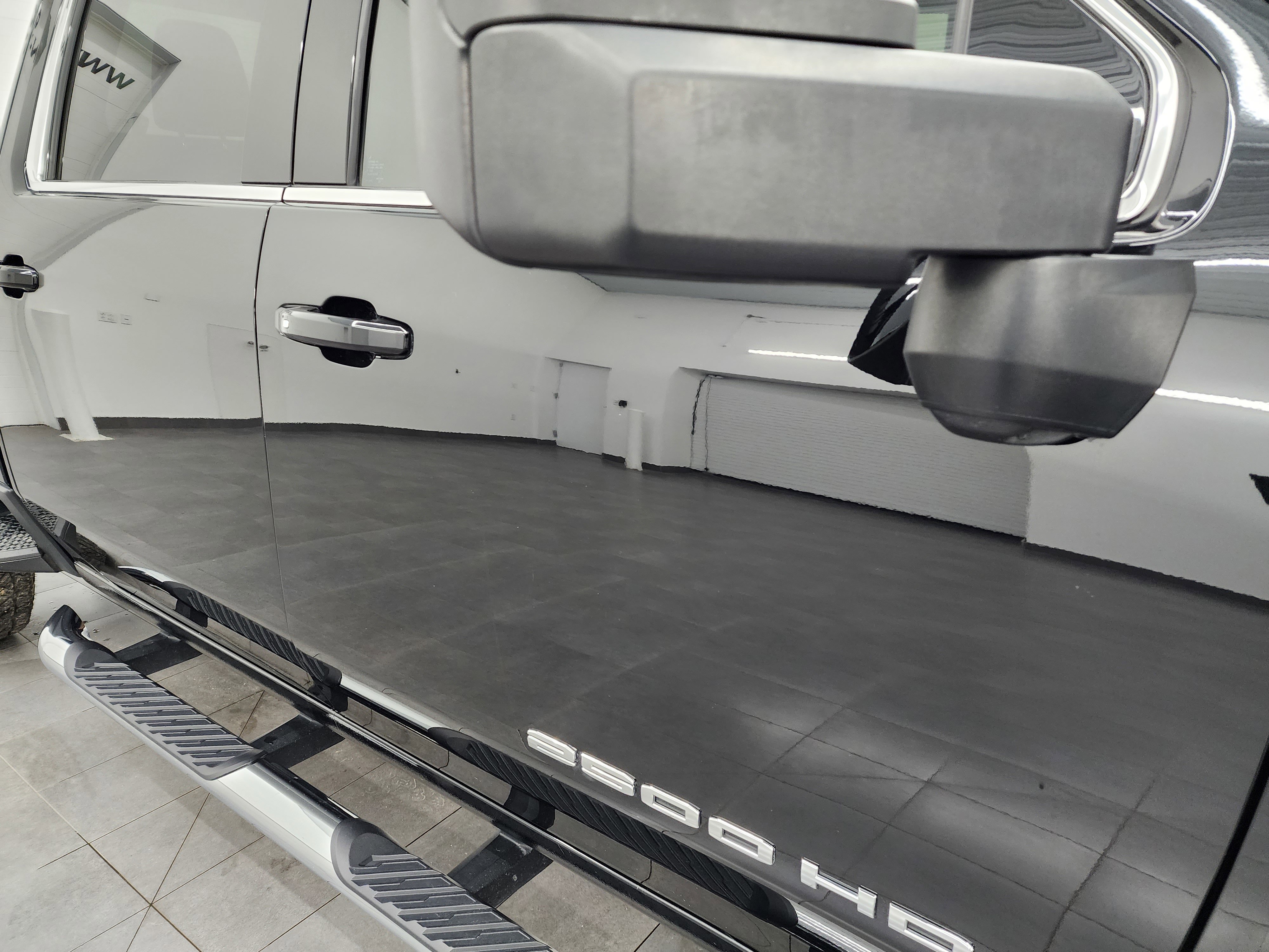 Used 2023 GMC Sierra 2500 SLE w/ SLE Convenience Package image 24