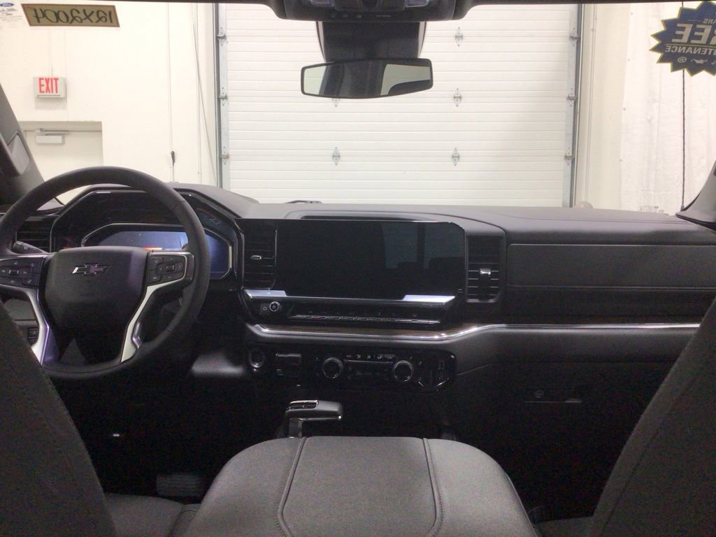 Used 2023 Chevrolet Silverado 1500 RST w/ Convenience Package II image 31