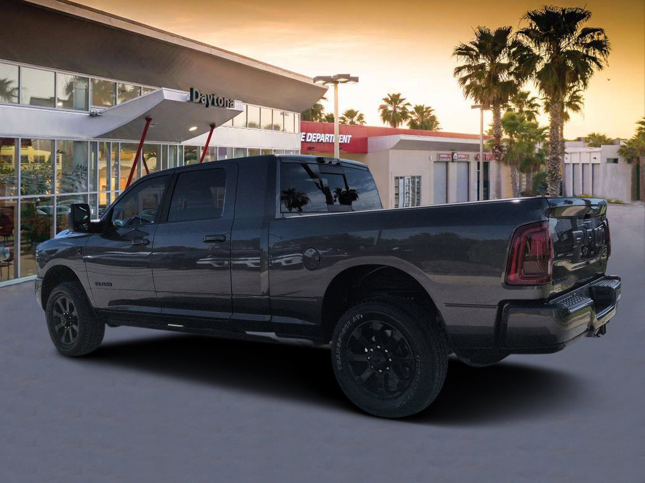 Certified 2025 RAM 2500 Laramie AWD/4WD image 5