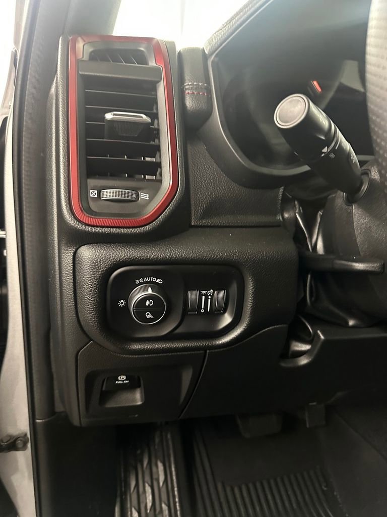 Used 2025 RAM 1500 Rebel image 15