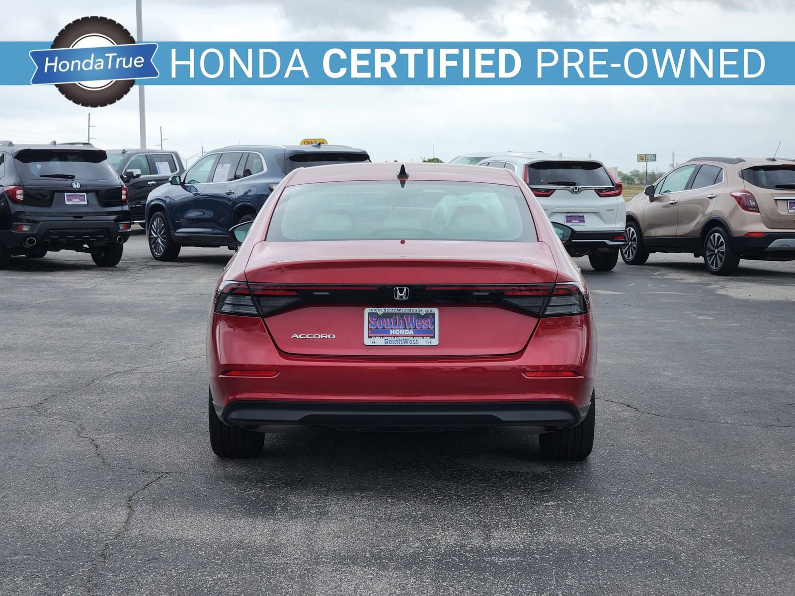 Used 2025 Honda Accord SE image 8