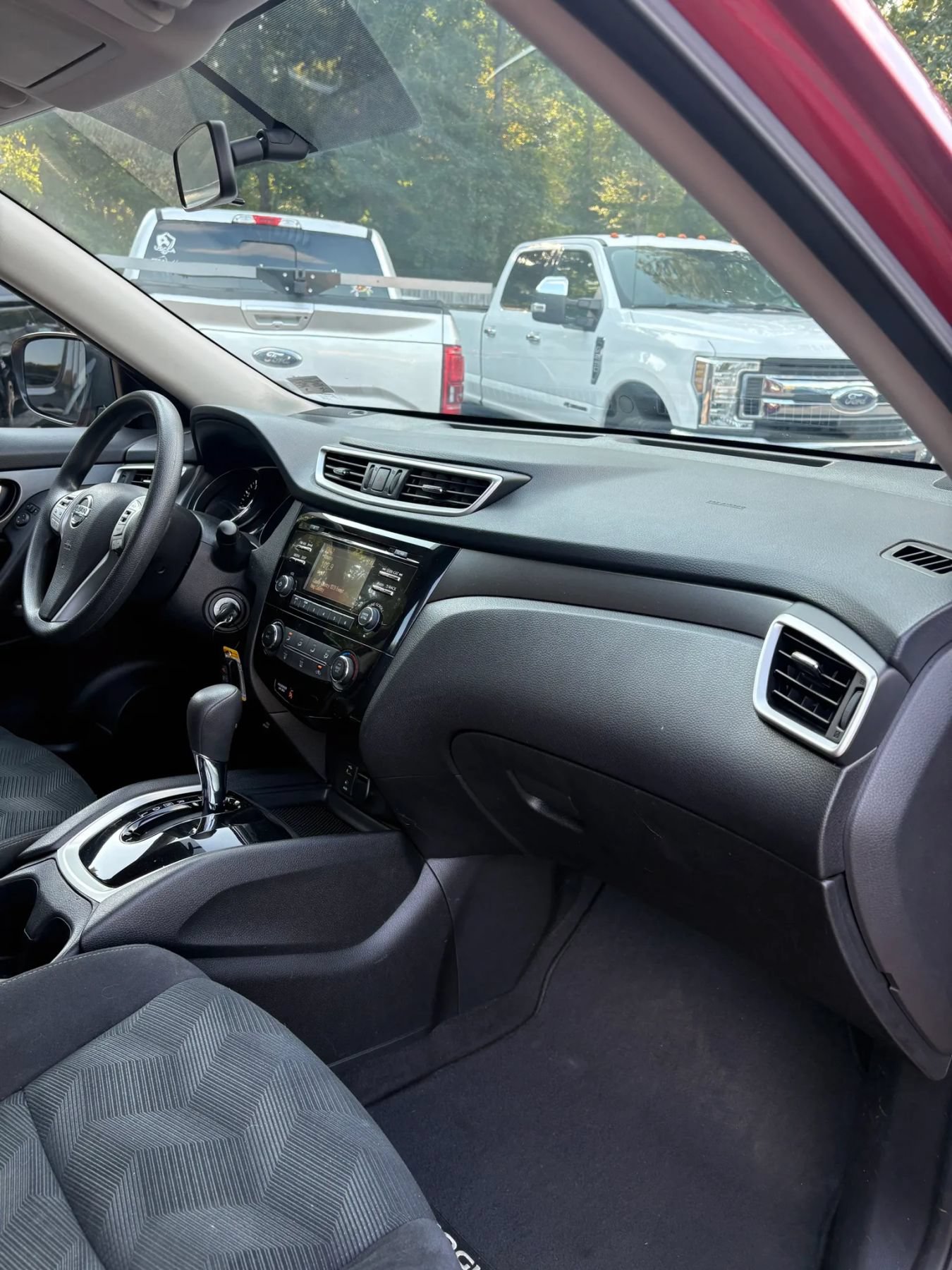 Used 2016 Nissan Rogue S AWD/4WD image 31