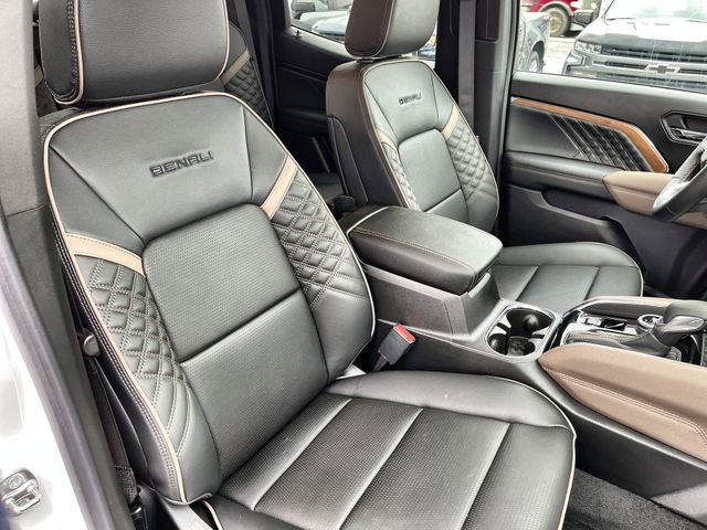 New 2026 GMC Canyon Denali image 27