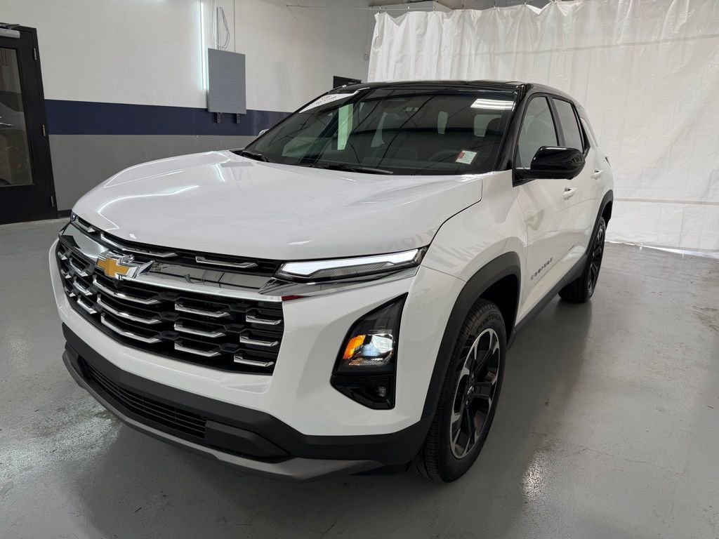 New 2026 Chevrolet Equinox LT FWD image 35