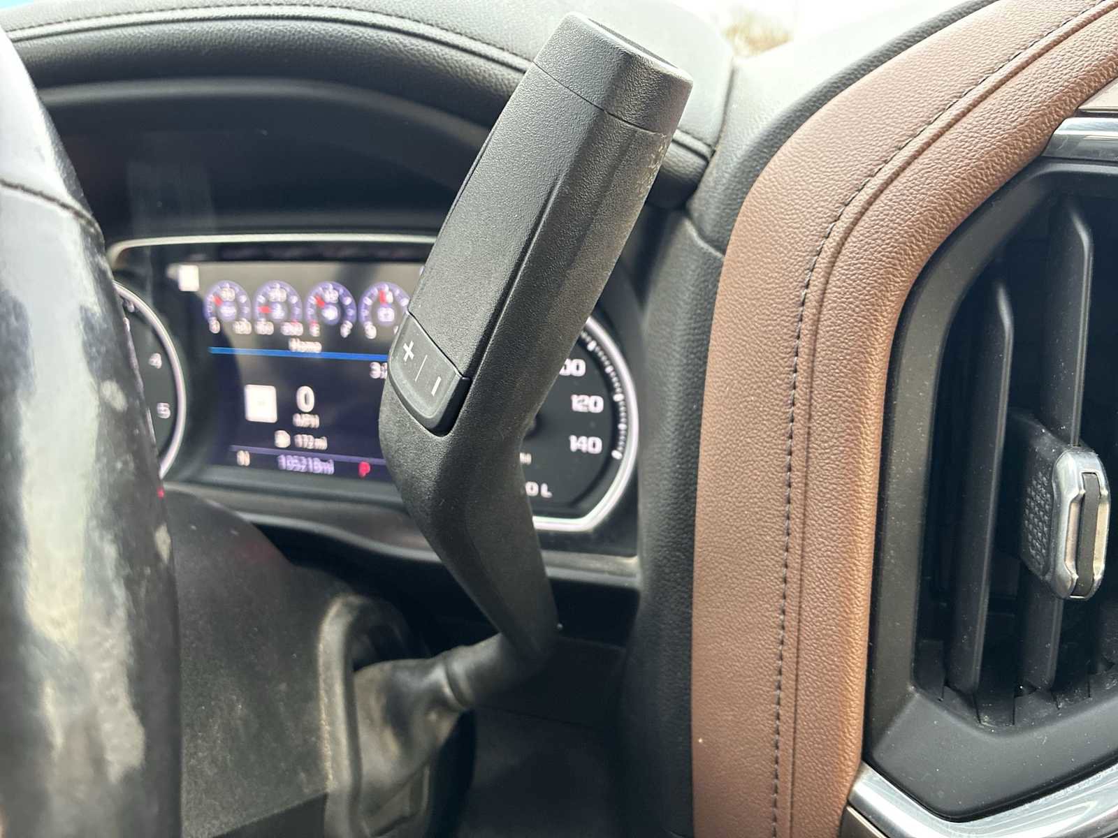 Used 2023 Chevrolet Silverado 2500 High Country w/ Z71 Off-Road Package image 16