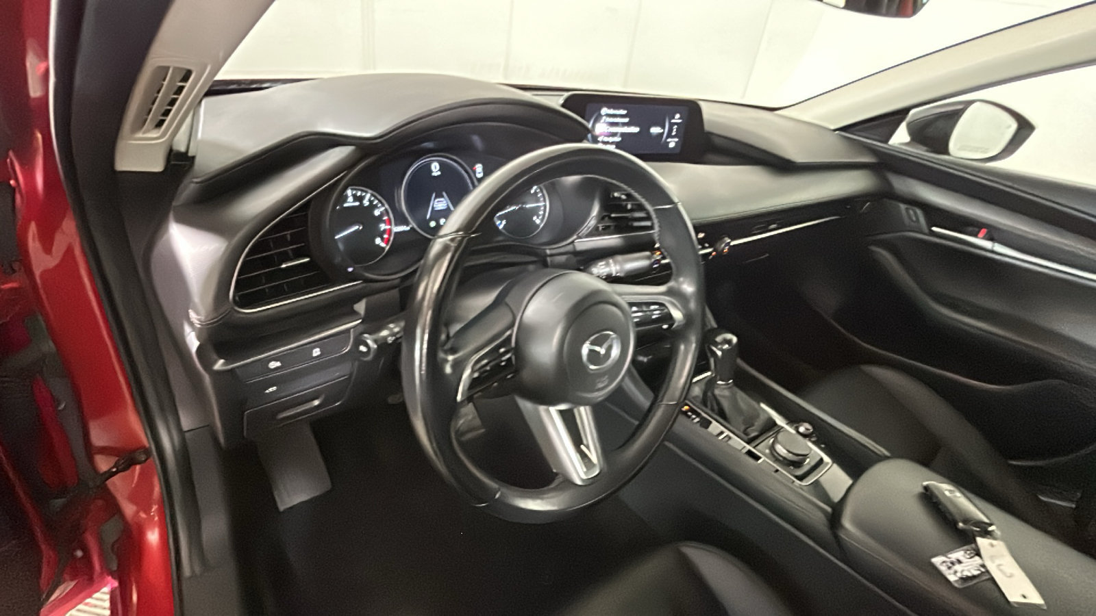 Used 2025 MAZDA MAZDA3 s FWD image 15