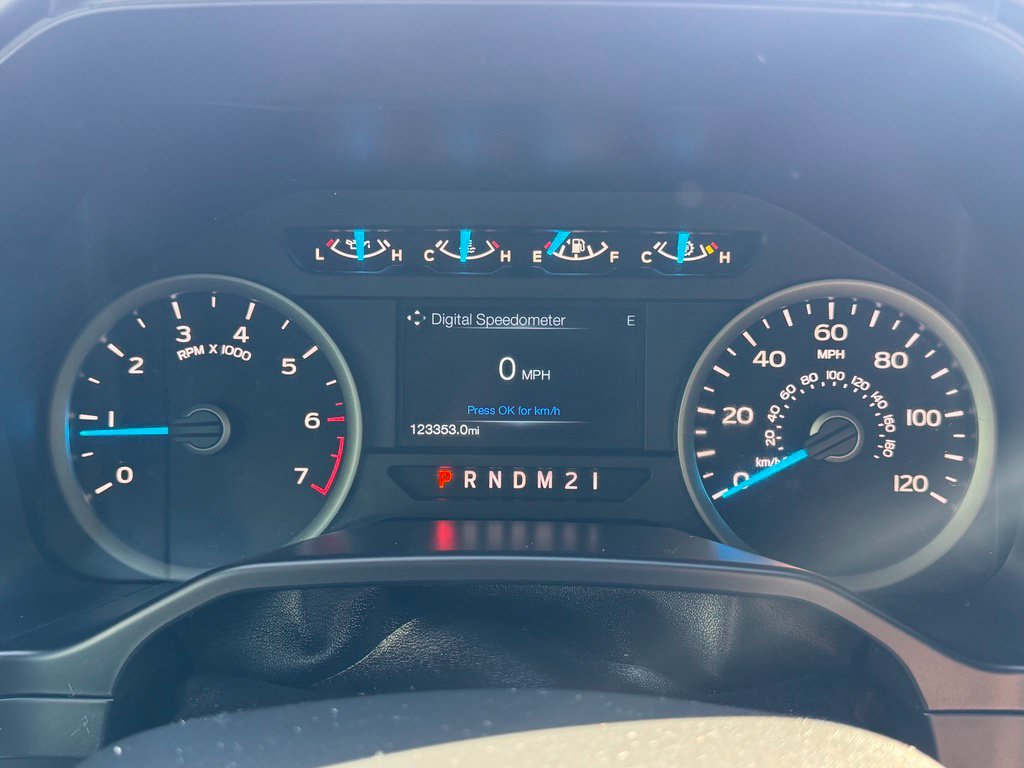 Used 2016 Ford F150 XLT w/ Equipment Group 301A Mid AWD/4WD image 16