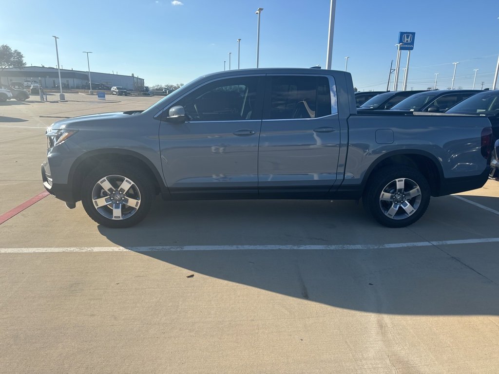 Used 2025 Honda Ridgeline RTL image 10