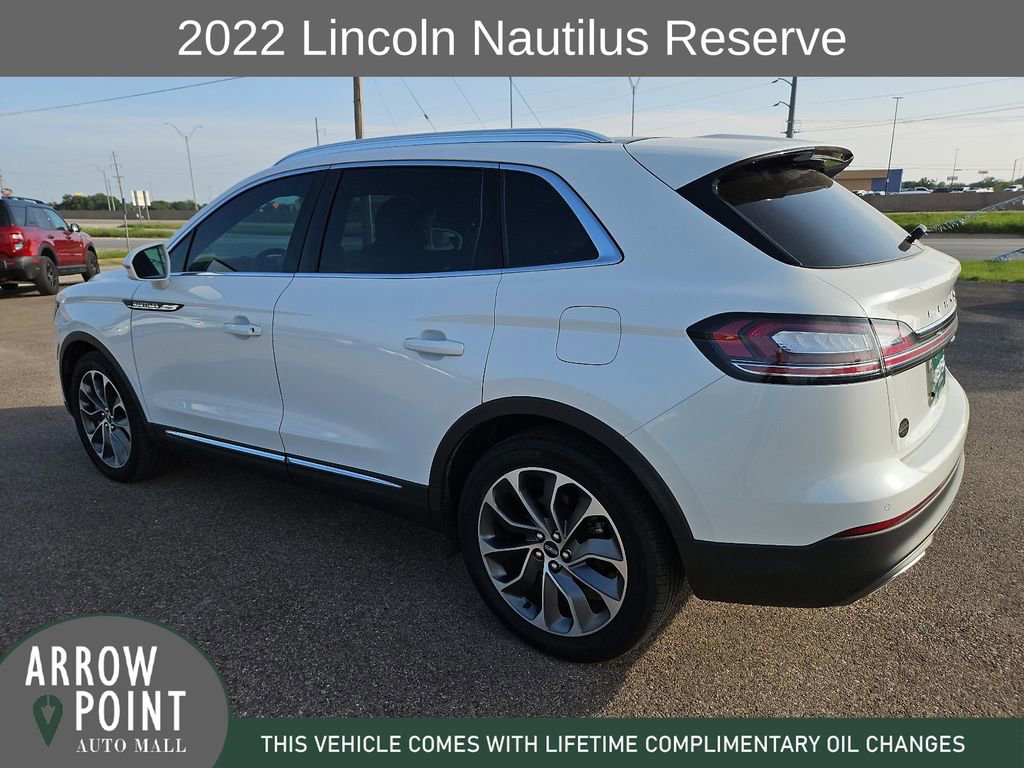 Used 2022 Lincoln Nautilus Reserve FWD image 8
