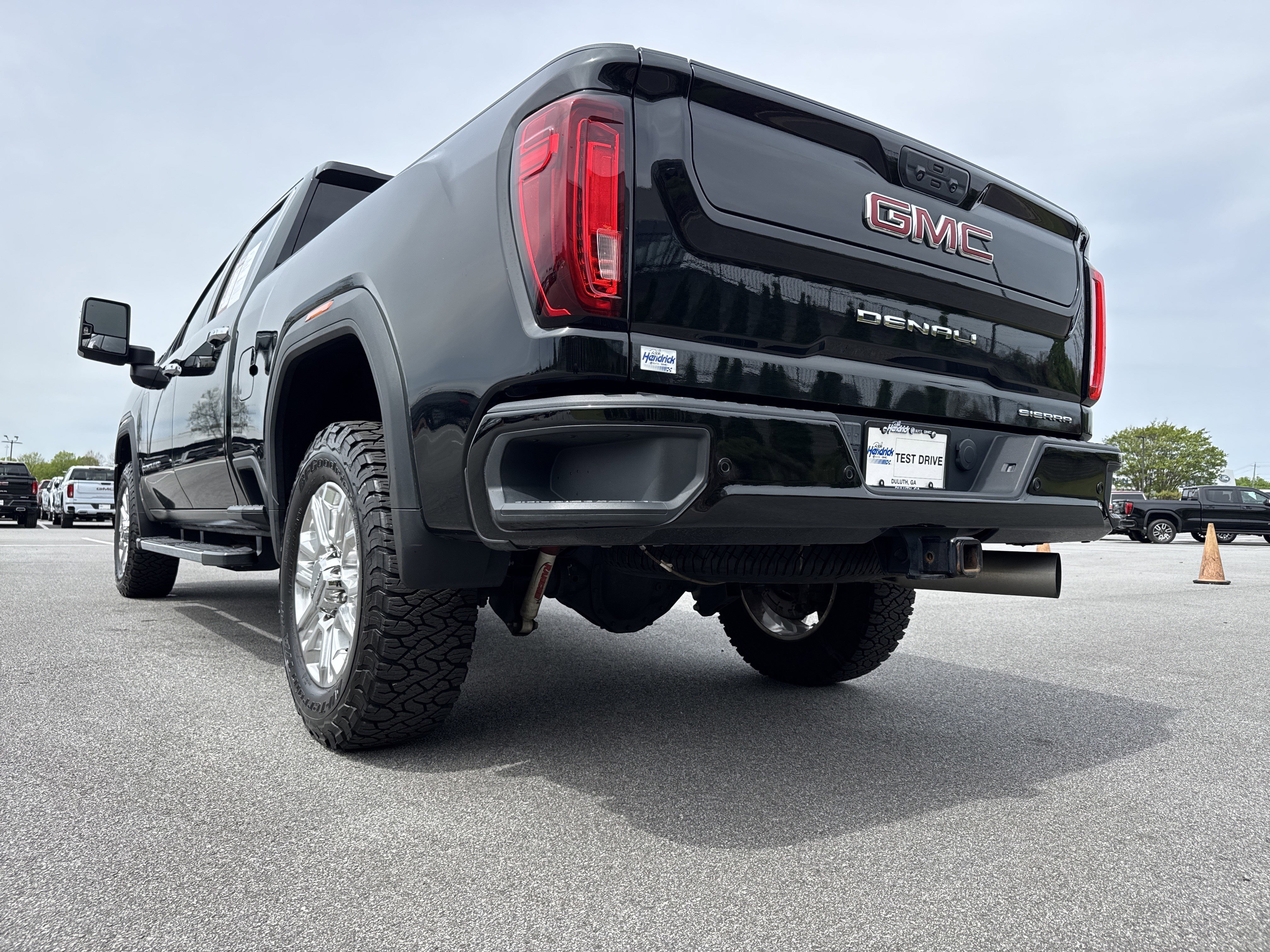 Used 2023 GMC Sierra 2500 Denali w/ Denali Ultimate Package image 7