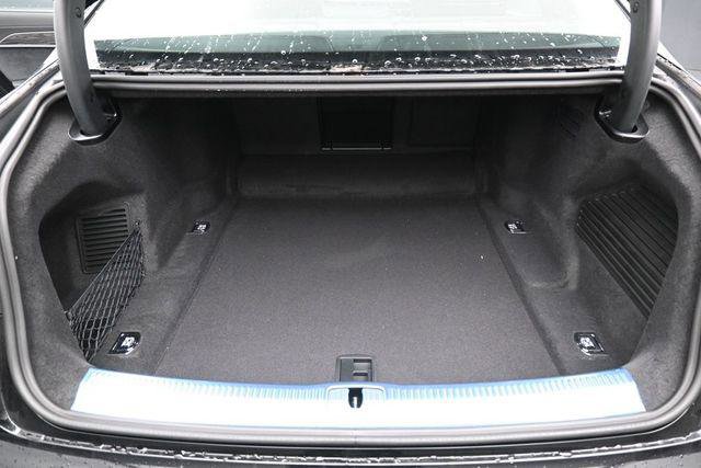 New 2026 Audi A8 L 3.0T AWD/4WD image 12