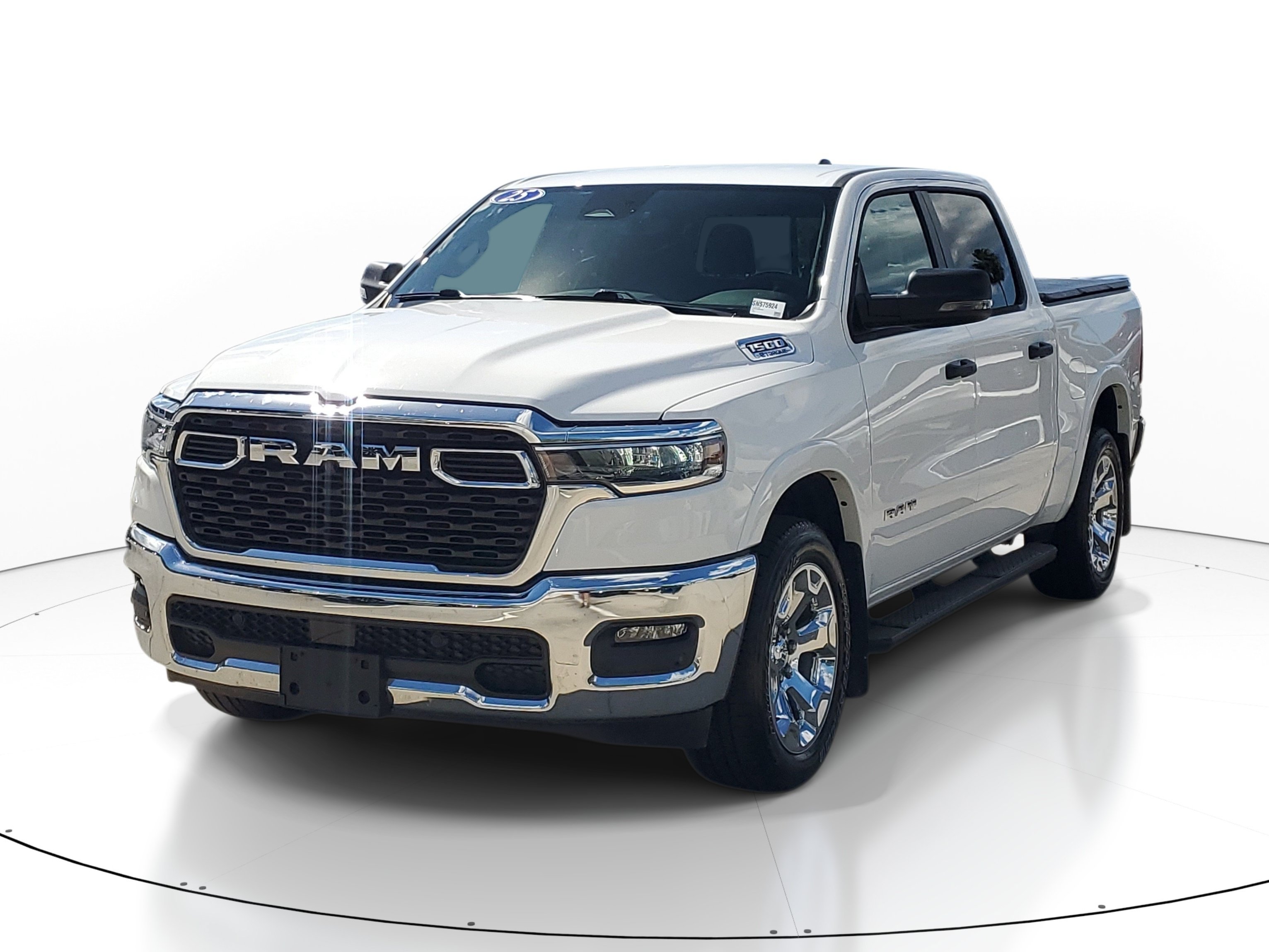 Used 2025 RAM 1500 Big Horn AWD/4WD image 3