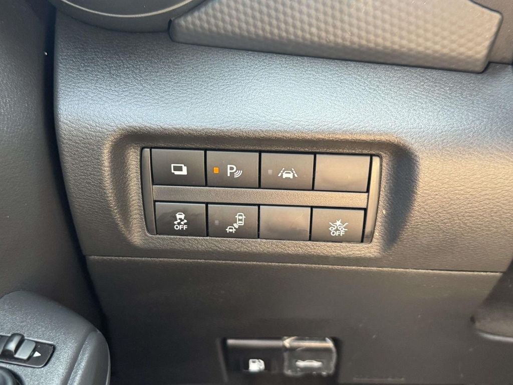 Used 2025 Nissan Kicks Play S FWD image 23