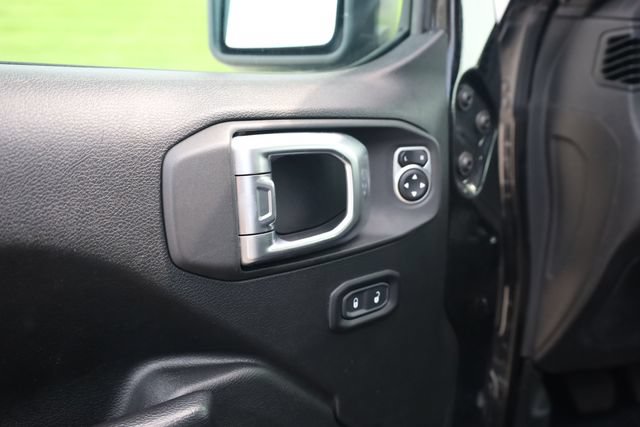 Used 2020 Jeep Wrangler Unlimited Sport AWD/4WD image 14