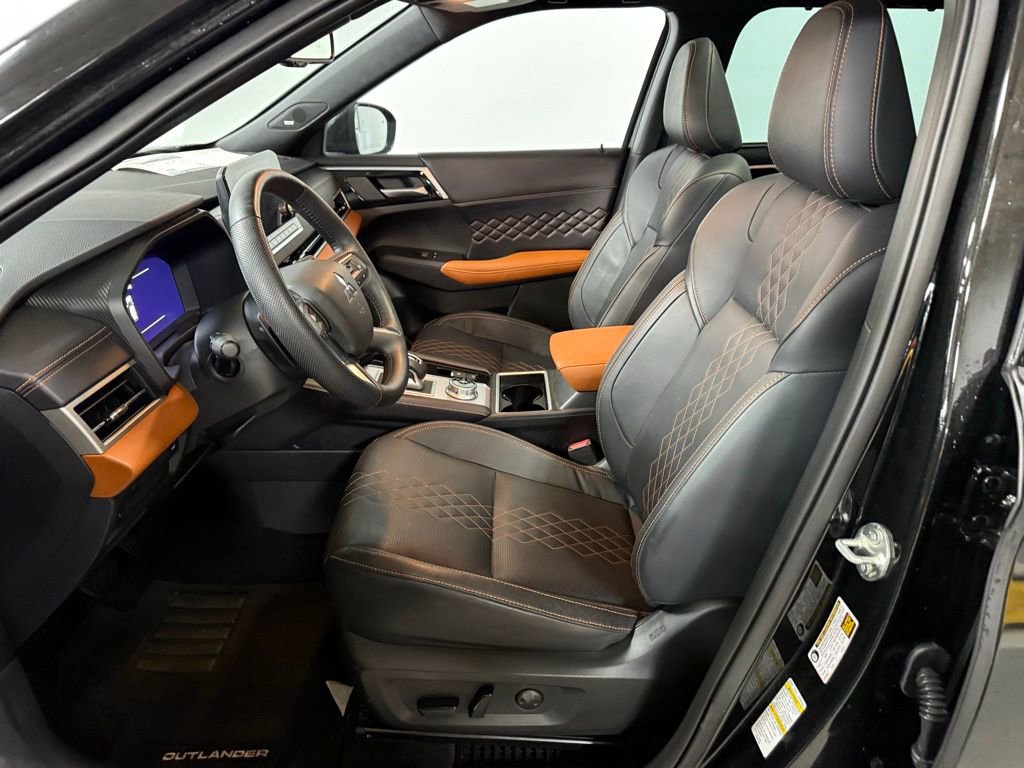 Used 2023 Mitsubishi Outlander SEL 40th Anniversary image 9