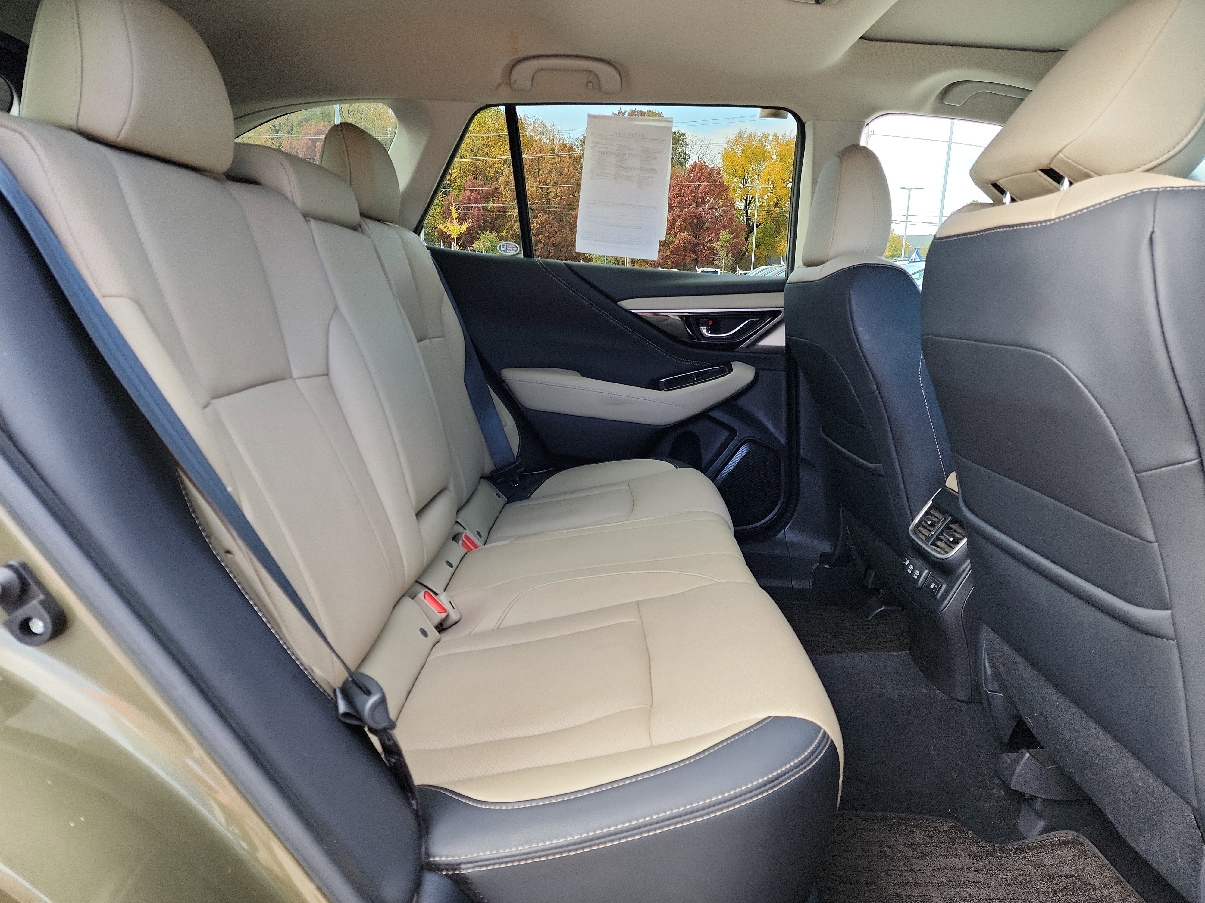 Used 2020 Subaru Outback Limited image 15