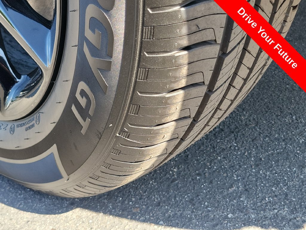 Used 2027 Honda CR-V Sport image 29