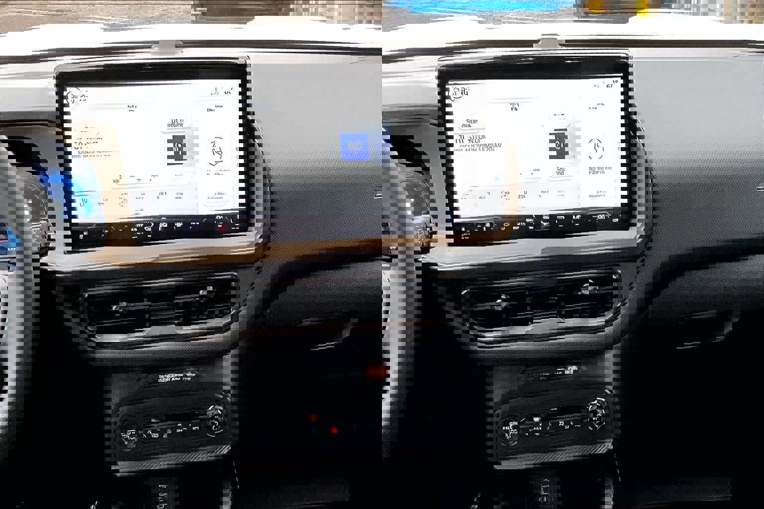 Used 2025 Ford Bronco Sport Big Bend w/ Convenience Package image 6