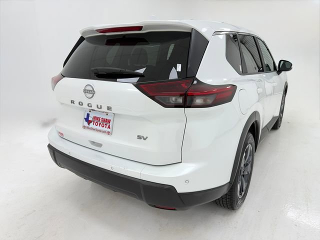Used 2024 Nissan Rogue SV FWD image 40
