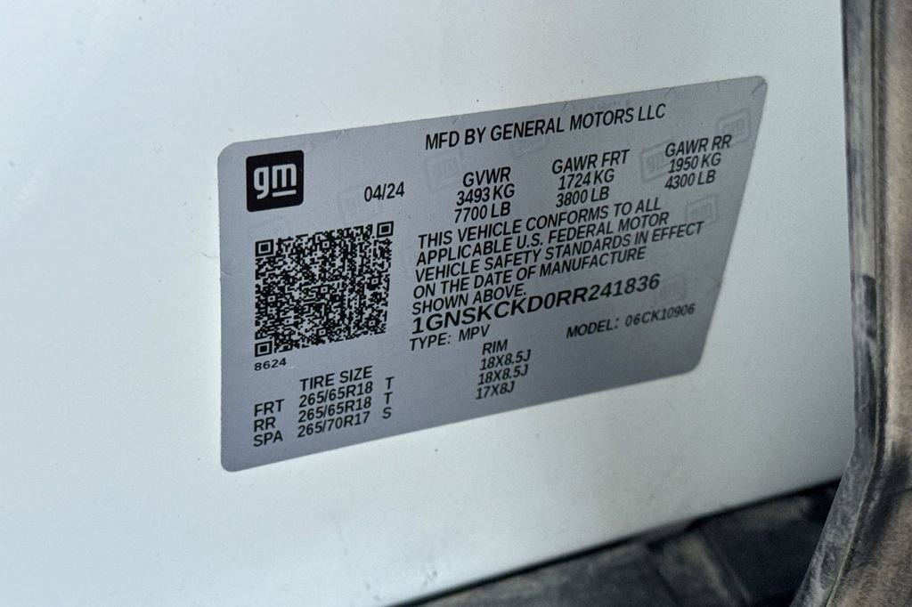 Used 2024 Chevrolet Suburban LT AWD/4WD image 30