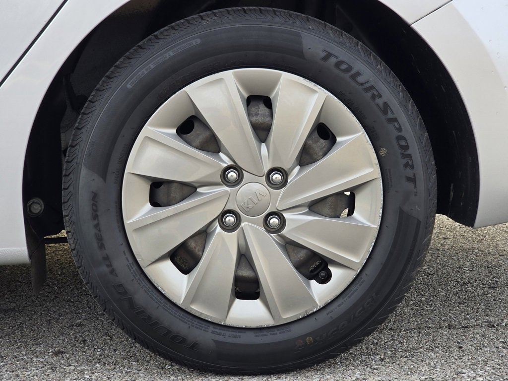 Used 2020 Kia Rio LX image 37