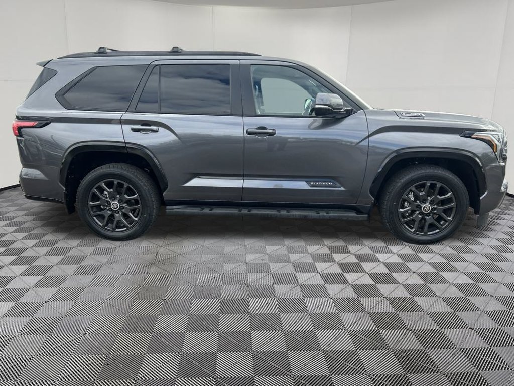 Used 2024 Toyota Sequoia Platinum AWD/4WD image 8
