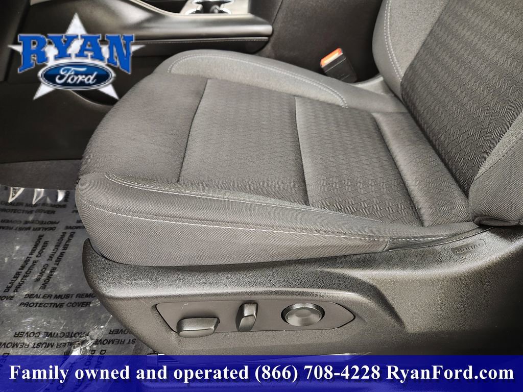 Used 2023 Chevrolet Tahoe LS image 16