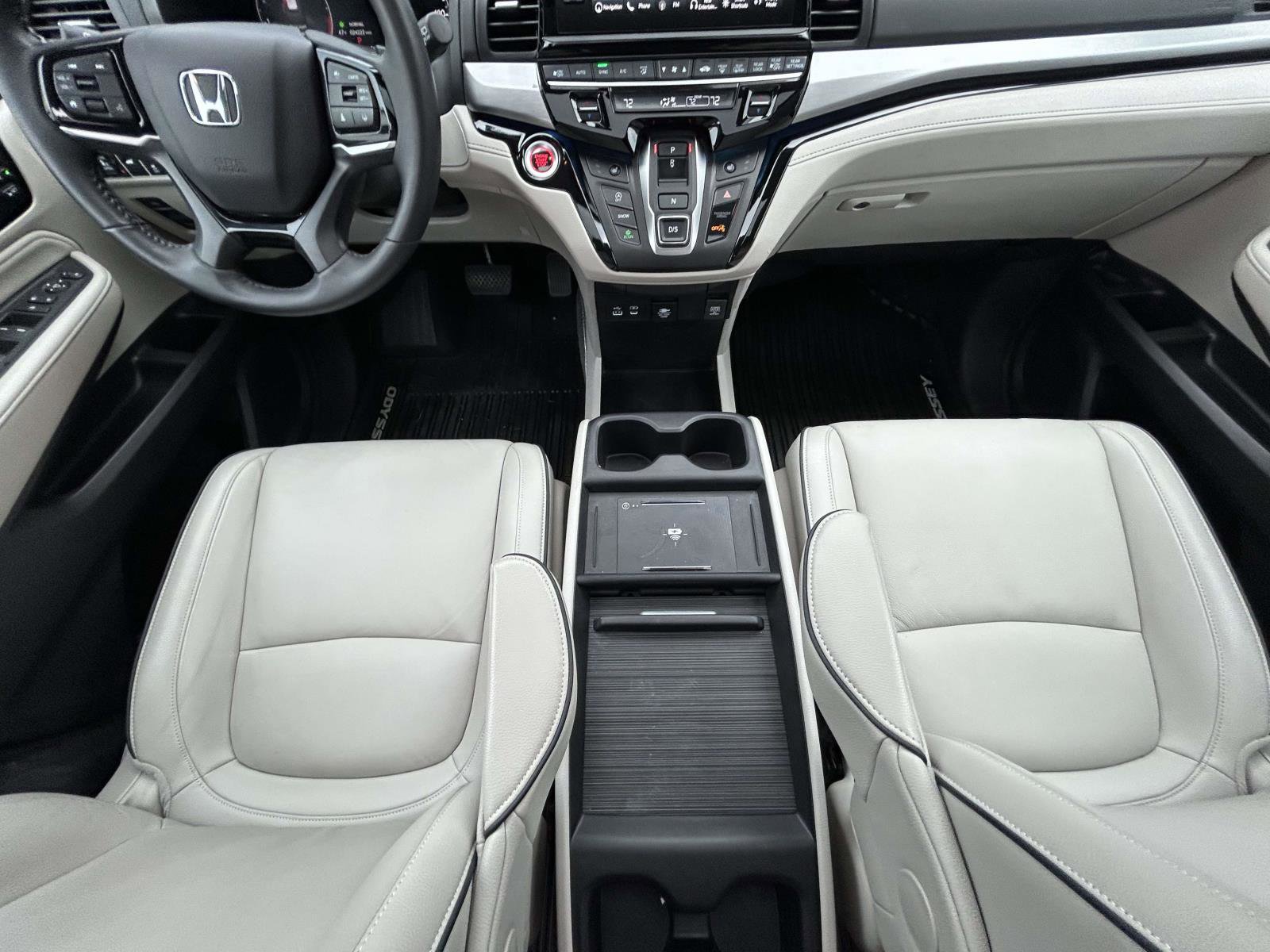 Used 2025 Honda Odyssey Touring image 14