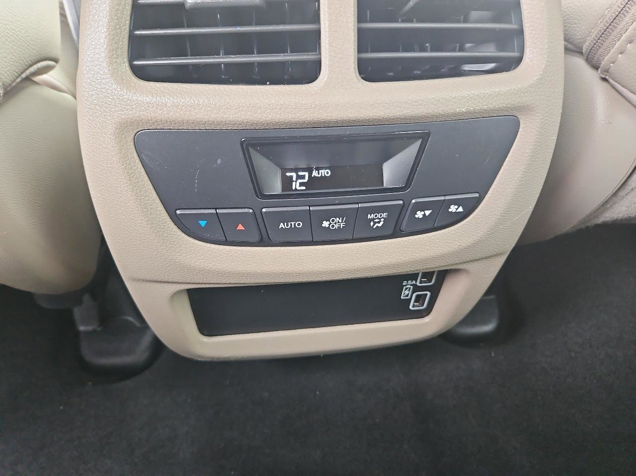 Used 2022 Honda Pilot Special Edition image 24