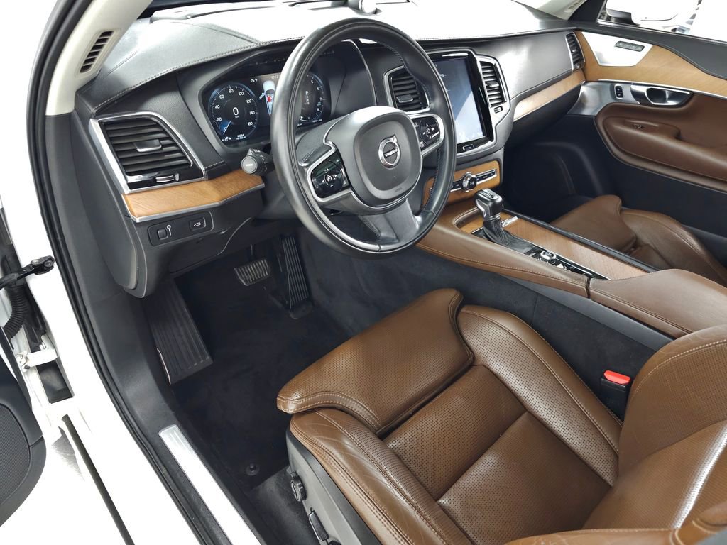 Used 2018 Volvo XC90 T6 Inscription w/ Convenience Package AWD/4WD image 15