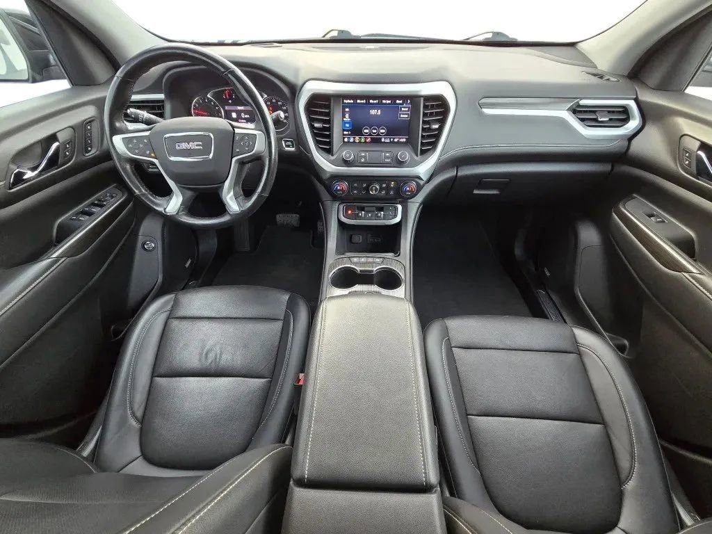 Used 2022 GMC Acadia SLT w/ Preferred Package image 10