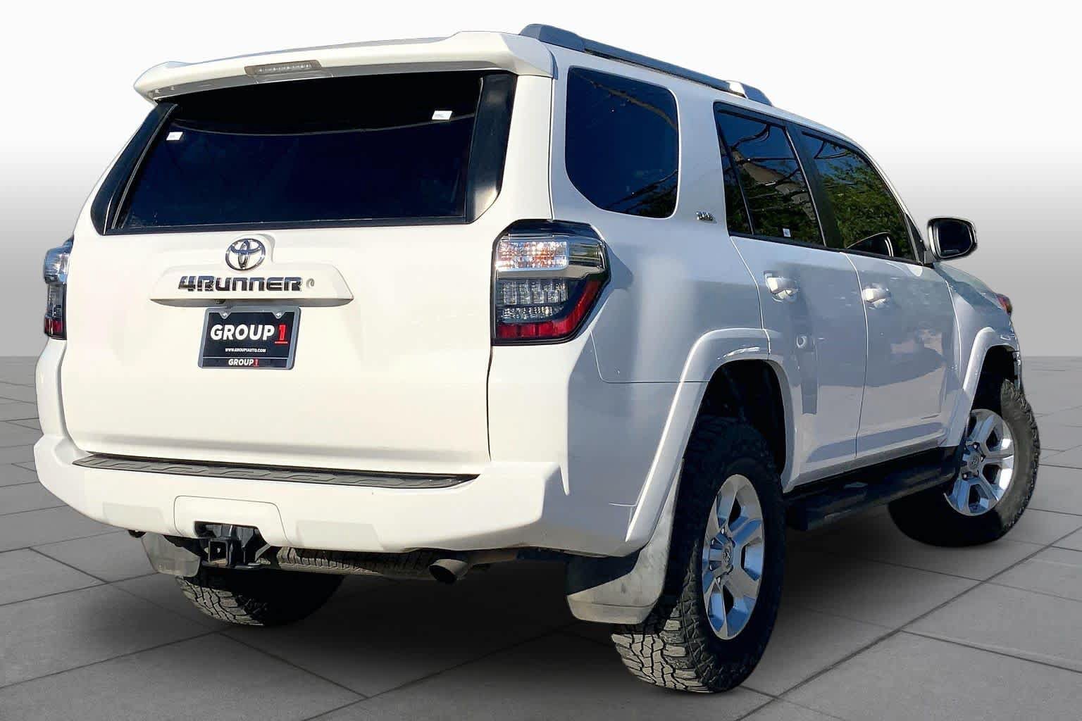 Used 2018 Toyota 4Runner SR5 Premium AWD/4WD image 13
