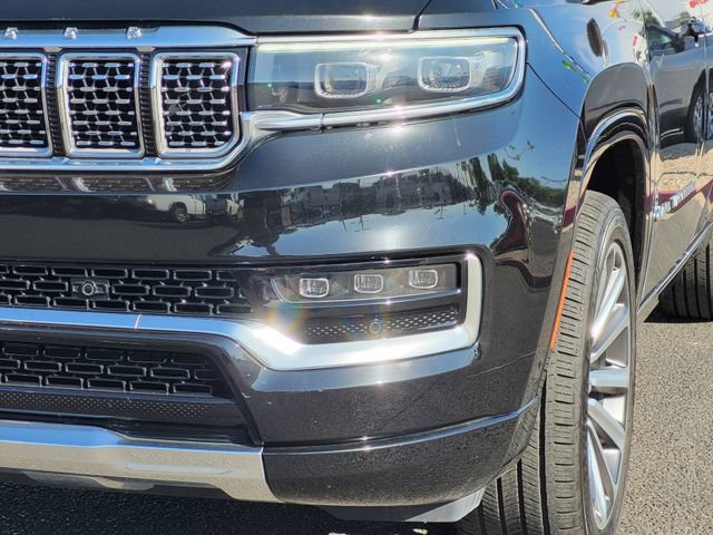 Certified 2023 Jeep Grand Wagoneer Series II AWD/4WD image 5