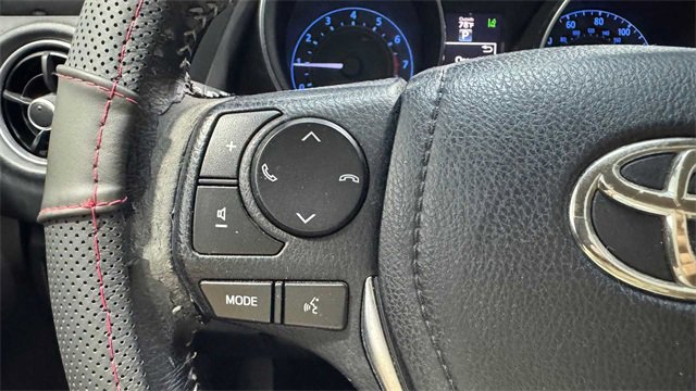 Used 2017 Toyota Corolla iM image 19