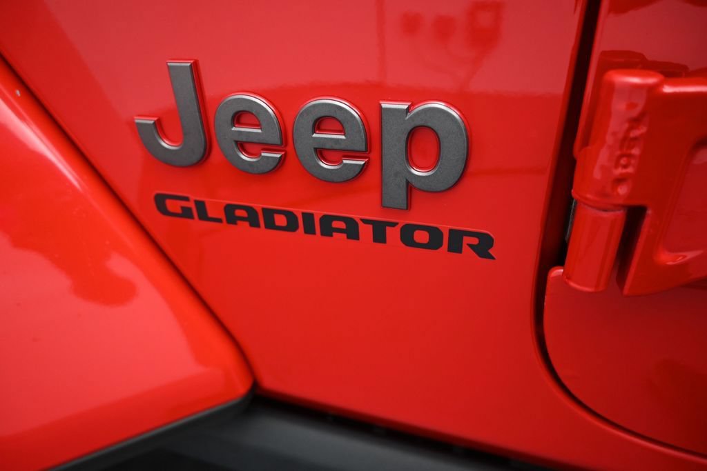 Used 2022 Jeep Gladiator Rubicon w/ LED Lighting Group AWD/4WD image 43