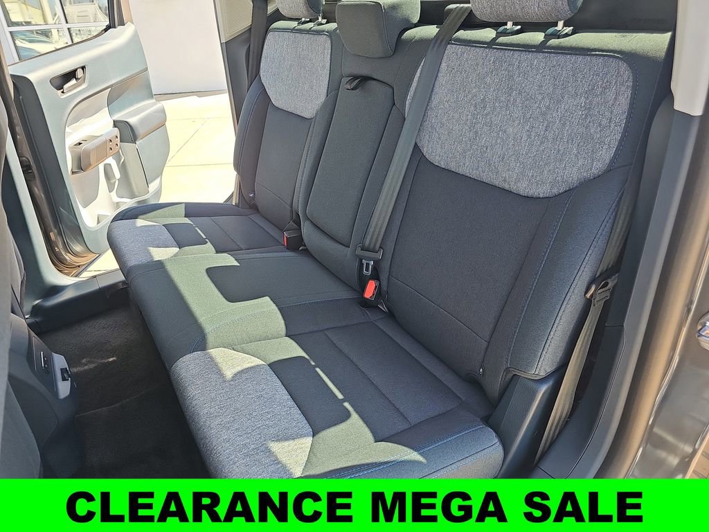 New 2025 Ford Maverick XLT image 13