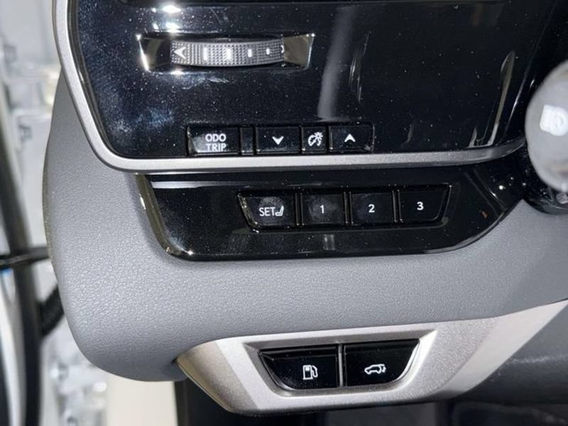 New 2026 Lexus RX 350 AWD image 17