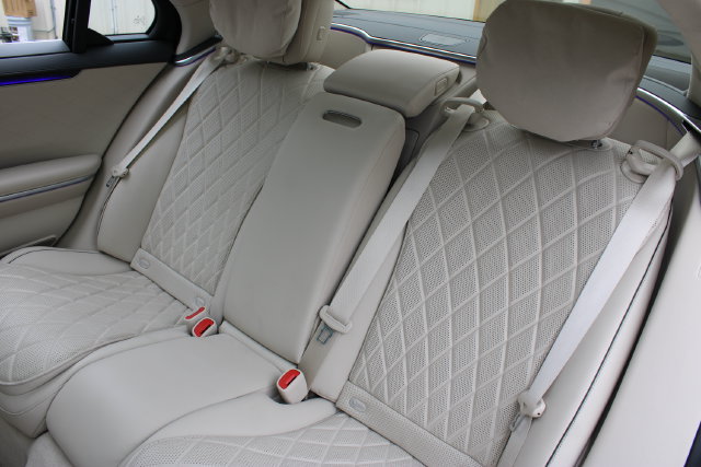 Used 2021 Mercedes-Benz S 580 4MATIC Sedan w/ AMG Line image 12