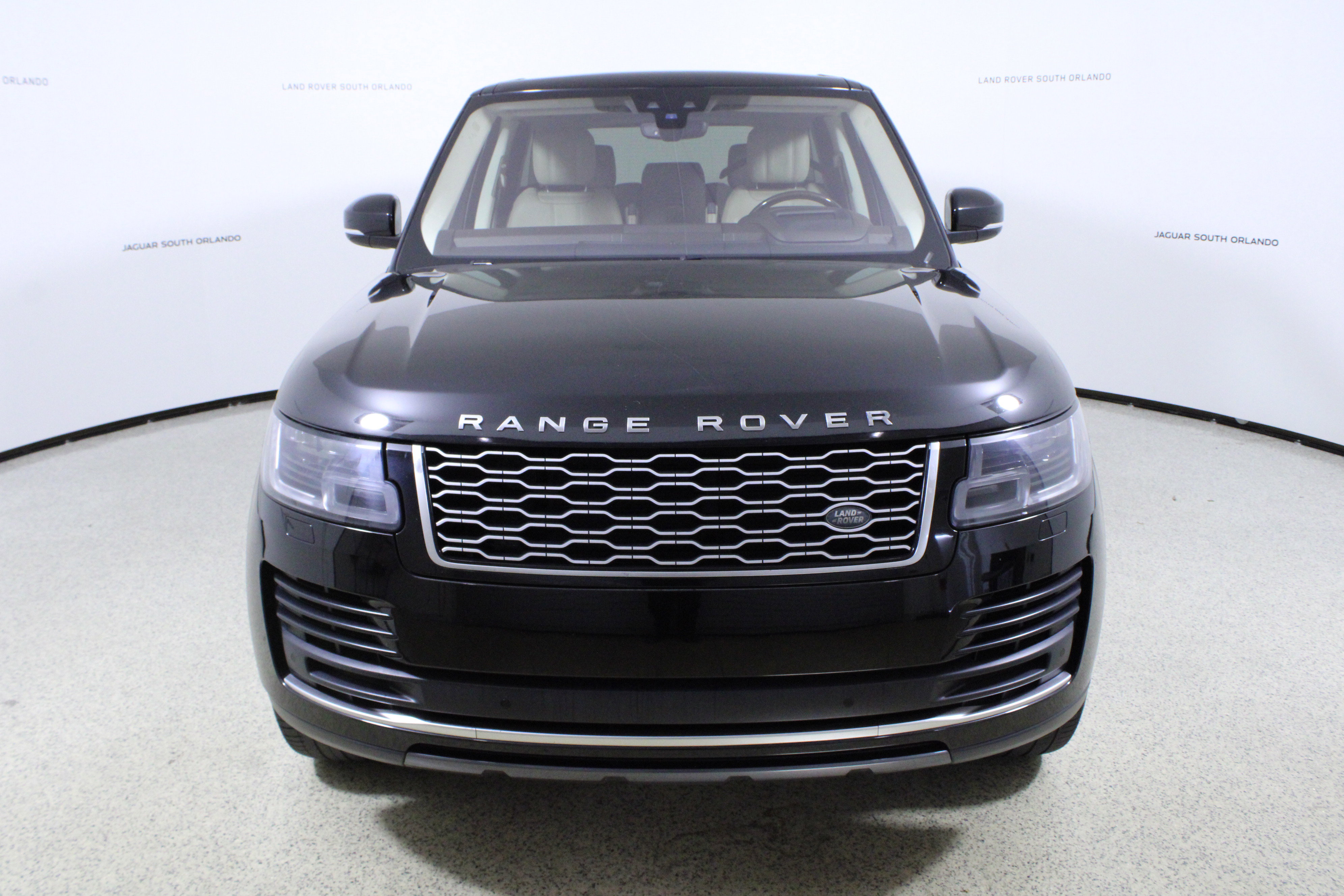 Used 2021 Land Rover Range Rover Westminster Edition image 2