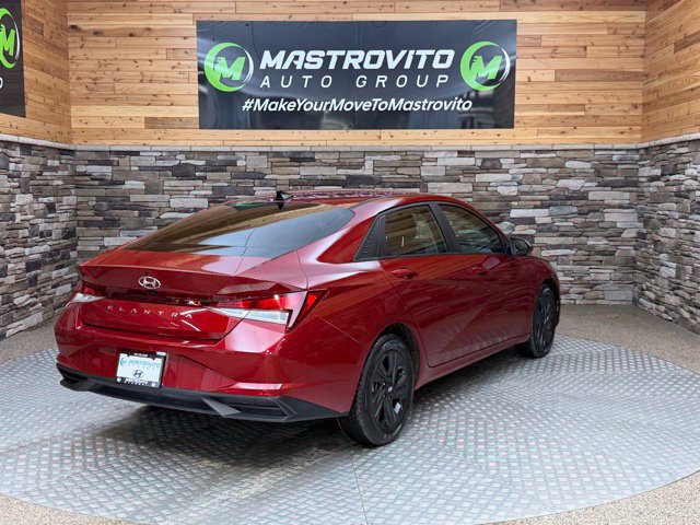 Certified 2023 Hyundai Elantra SEL w/ Cargo Package FWD image 11