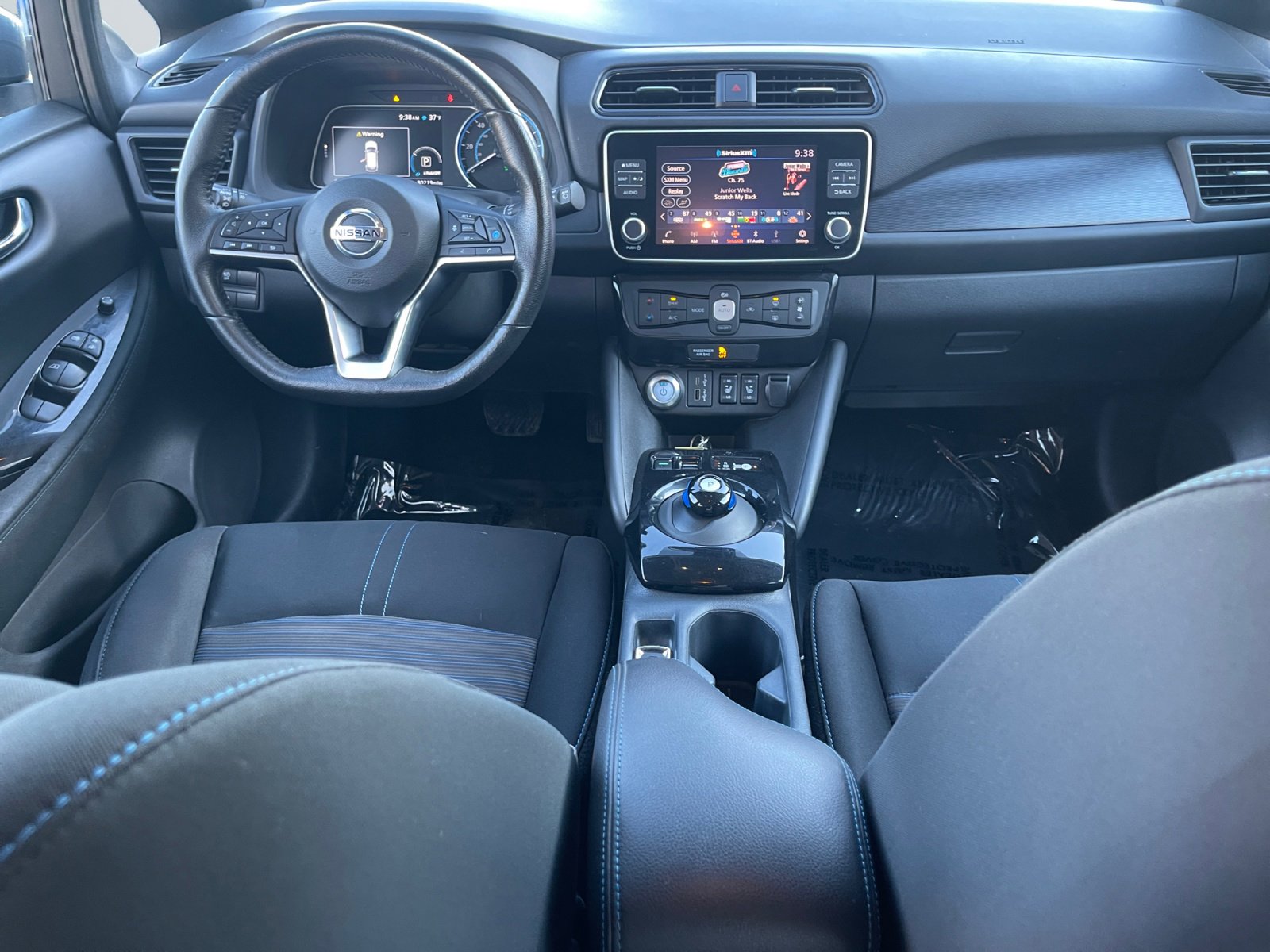 Used 2022 Nissan Leaf SV Plus image 11