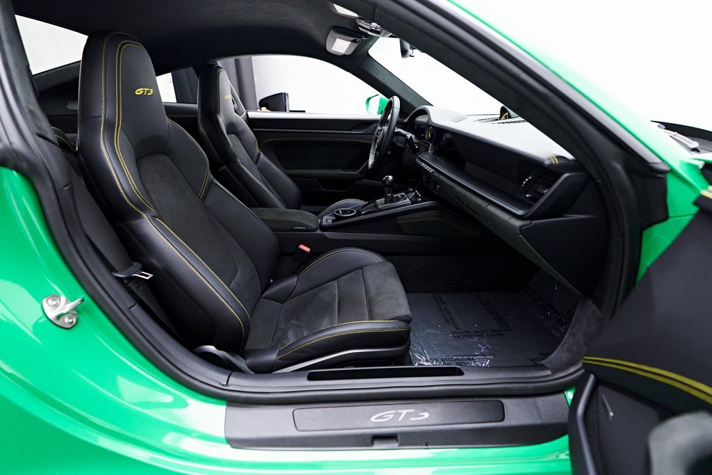 Used 2022 Porsche 911 GT3 image 33