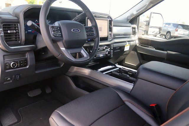 New 2025 Ford F250 Lariat w/ Lariat Ultimate Package image 17