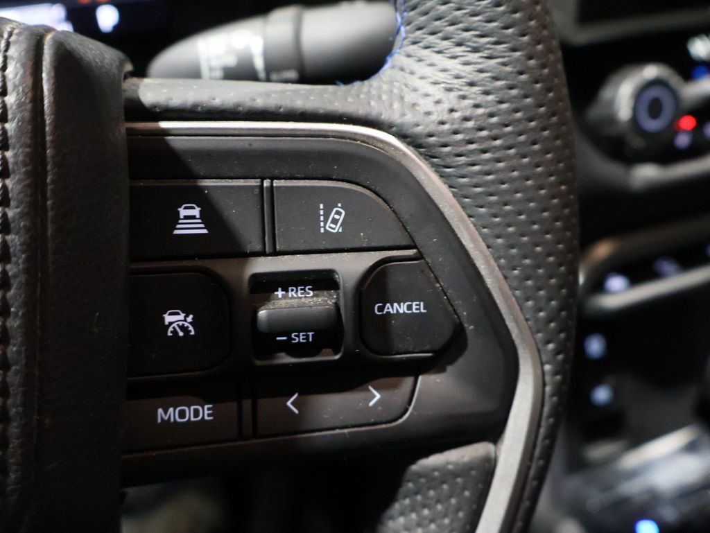 Used 2025 Toyota Tundra Platinum image 35