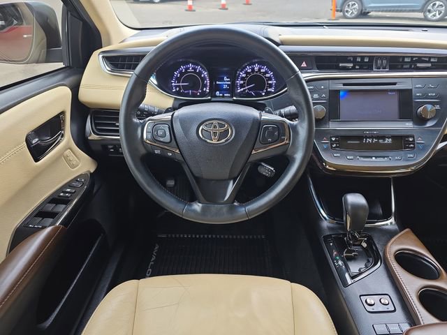 Used 2013 Toyota Avalon XLE Touring image 17
