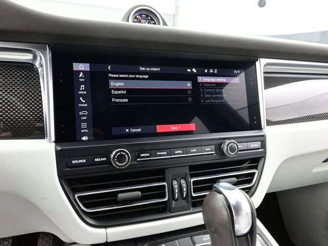 Certified 2021 Porsche Macan Turbo image 10