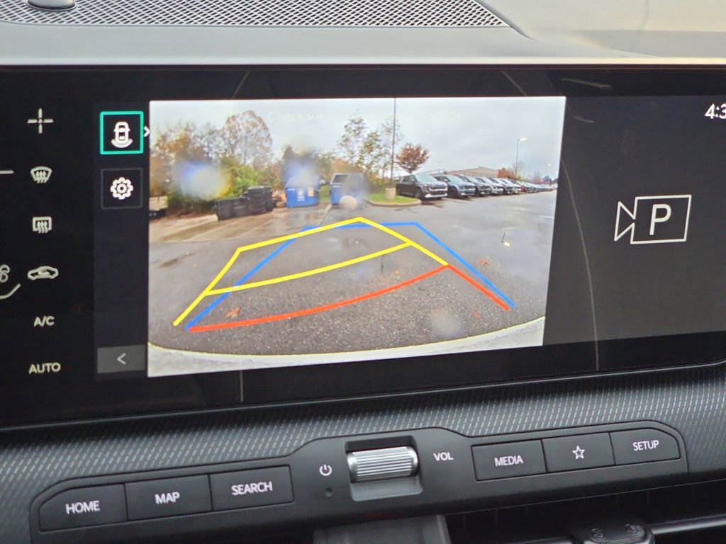 New 2025 Kia K4 GT-Line image 8