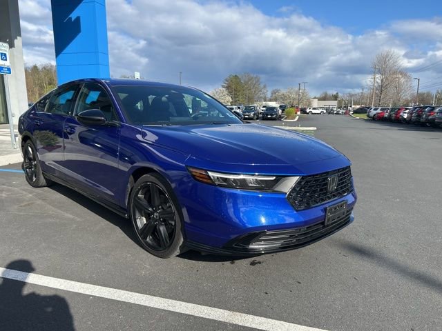 Used 2023 Honda Accord Sport image 4