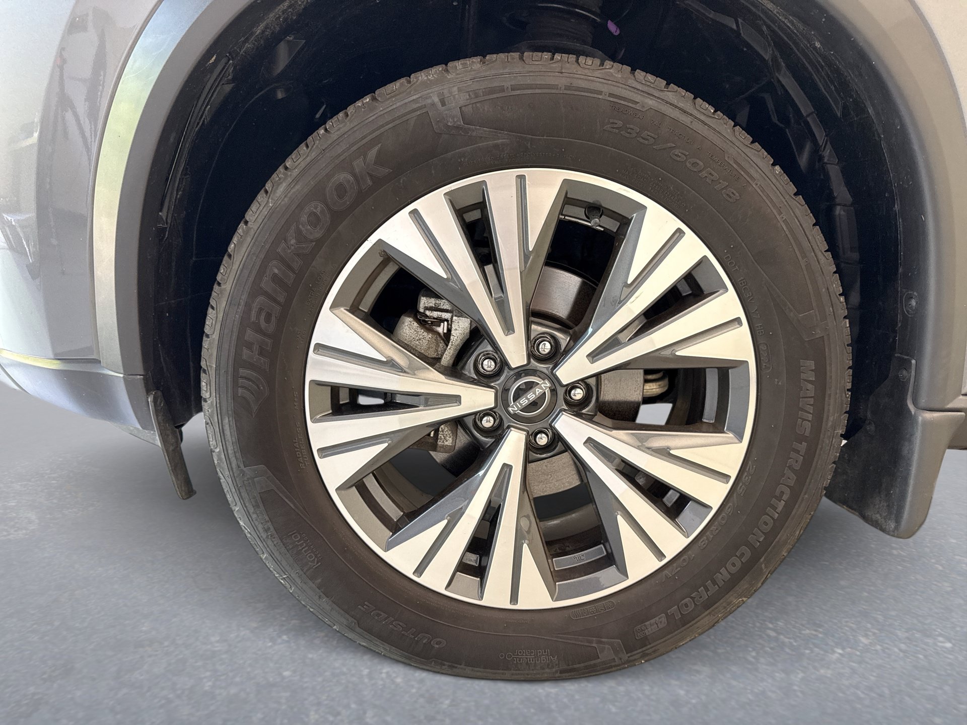 Used 2023 Nissan Rogue SV AWD/4WD image 20
